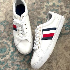 Tommy Hilfiger Ladies Tennis Shoes Size 8